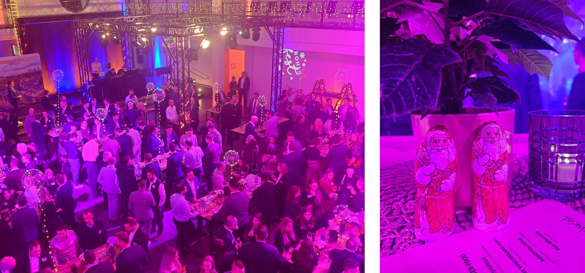 Das Bild scheint ein Event oder eine Feier darzustellen. Auf der linken Seite sieht man eine große Menschenmenge, die sich in einem geräumigen Saal versammelt hat. Es scheint eine Party oder ein formeller Empfang zu sein, bei dem die Teilnehmer möglicherweise an einem Bankett teilnehmen oder sich beim Netzwerken unterhalten. Die Beleuchtung ist lebendig und in verschiedenen Farben gehalten, was der Szene eine belebte und festliche Atmosphäre verleiht.
Auf der rechten Seite des Bildes befindet sich ein Tisch mit künstlerischen Dekorationen, darunter Weihnachtsschokoladenfigurinen (St. Nikolaus) und eine festliche Pflanze (möglicherweise ein Weihnachtsstern), die das Thema 'Weihnachten' oder 'Festzeit' unterstützen. Daneben steht wahrscheinlich ein Menü oder Programm für das Event.
Zusammengefasst zeigt das Bild eine lebhafte Zusamenkunft während der Weihnachtszeit, voll von sozialer Interaktion und festlicher Dekoration.