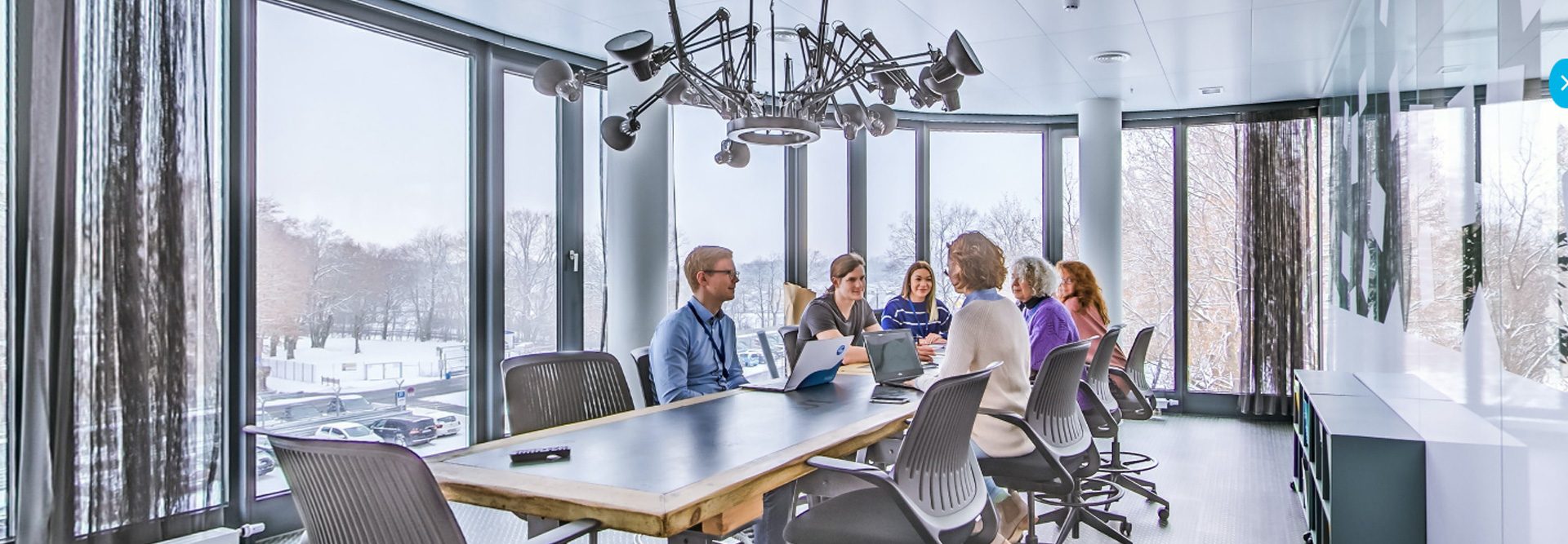 Karrierechancen bei der TeamBank – Auf Du und Du! Karrierechancen bei der TeamBank – Auf Du und Du!